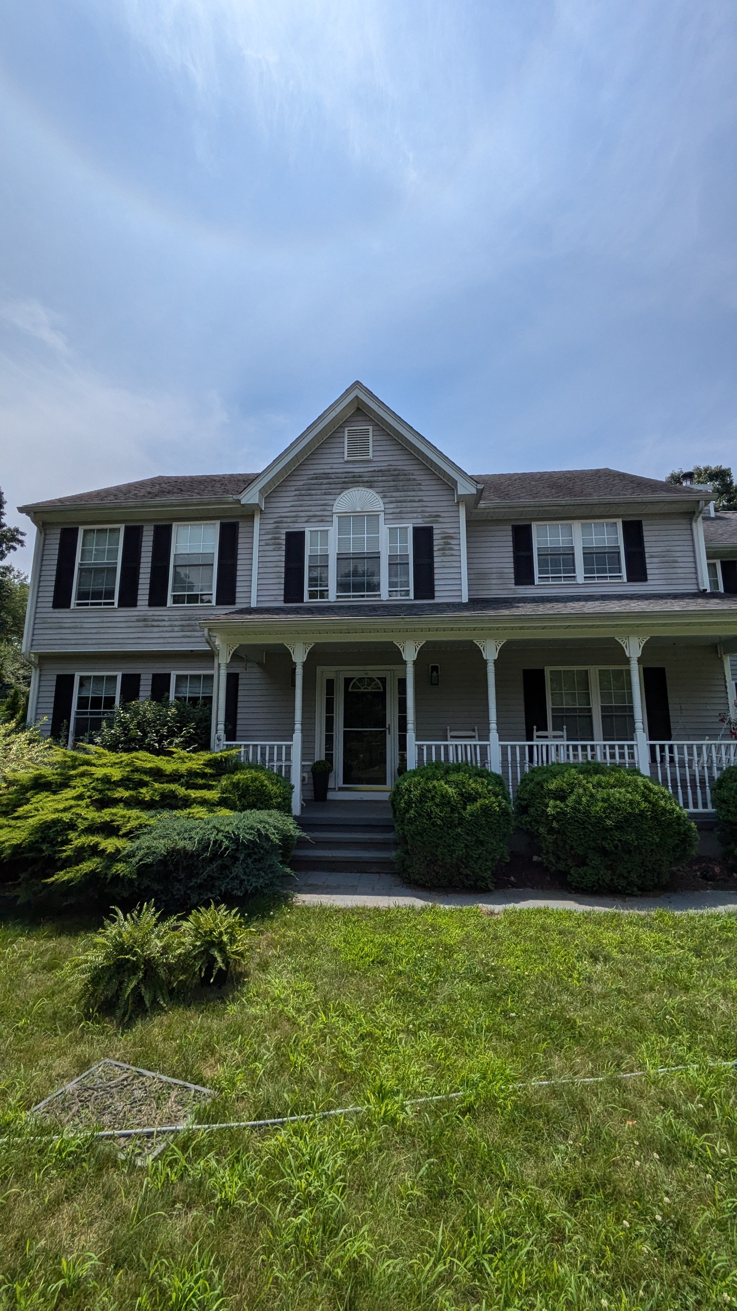 Top quality House wash, power wash, east Lyme ct Thumbnail